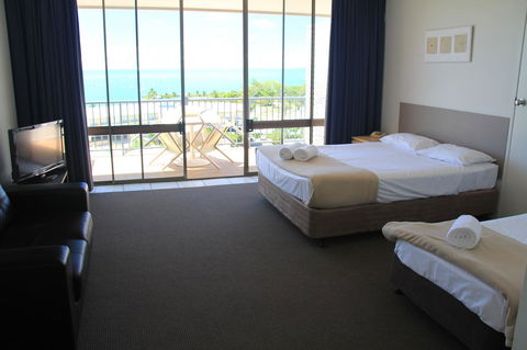 Ocean Views At Whitsunday Terraces Resort - Foster Accommodation 11