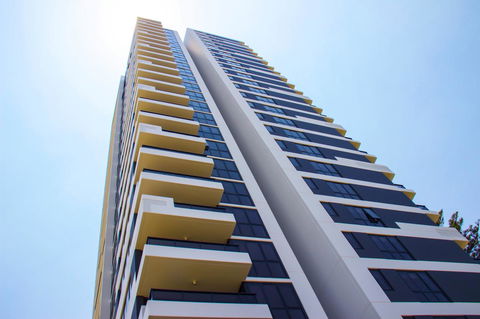 Synergy Broadbeach - Official - Foster Accommodation 17