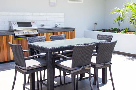 Synergy Broadbeach - Official - Foster Accommodation 15