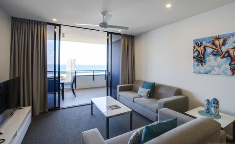 Synergy Broadbeach - Official - Foster Accommodation 2