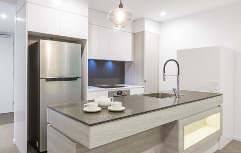 Boardwalk Burleigh Beach - Official - Foster Accommodation 21