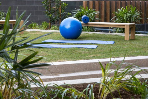 Boardwalk Burleigh Beach - Official - Foster Accommodation 32