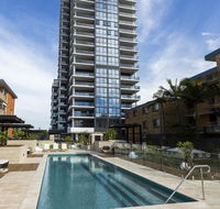 Boardwalk Burleigh Beach - Official - Foster Accommodation