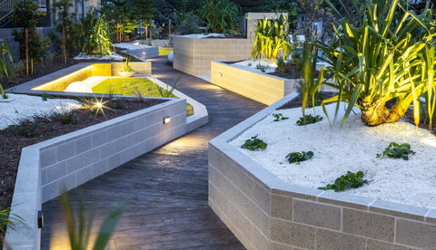 Boardwalk Burleigh Beach - Official - Foster Accommodation 34