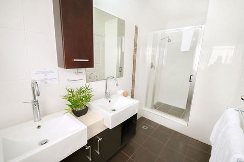 Airlie Apartments - Foster Accommodation 17