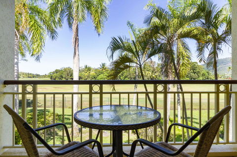 Paradise Links Resort Port Douglas - Foster Accommodation 13