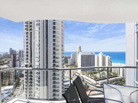 Beach Stay - Ocean & Riverview Resort Chevron Renaissance Central Surfers Paradise - Foster Accommodation 25