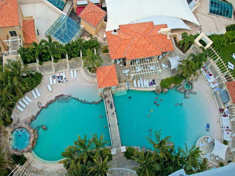 Beach Stay - Ocean & Riverview Resort Chevron Renaissance Central Surfers Paradise - Foster Accommodation 12