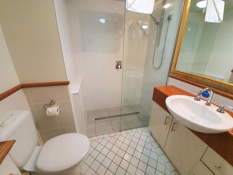 Broadbeach Holiday Apartments - Foster Accommodation 26
