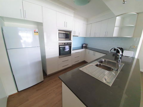 Broadbeach Holiday Apartments - Foster Accommodation 10