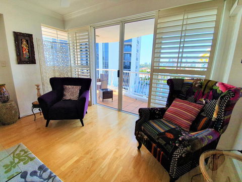Broadbeach Holiday Apartments - Foster Accommodation 23