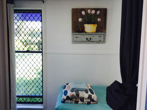 XYL Pets Friendly Seaside Boutique Guesthouse - Foster Accommodation 7