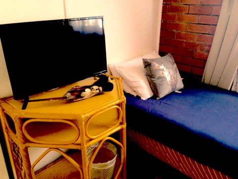 XYL Pets Friendly Seaside Boutique Guesthouse - Foster Accommodation 42