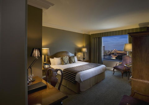 Stamford Plaza Brisbane - Foster Accommodation 7