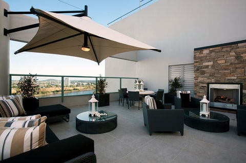 Stamford Plaza Brisbane - Foster Accommodation 6