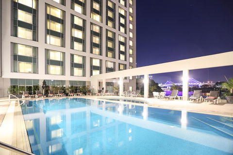 Stamford Plaza Brisbane - Foster Accommodation 2