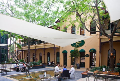 Stamford Plaza Brisbane - Foster Accommodation 36
