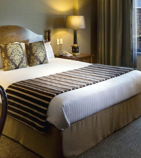Stamford Plaza Brisbane - Foster Accommodation 32