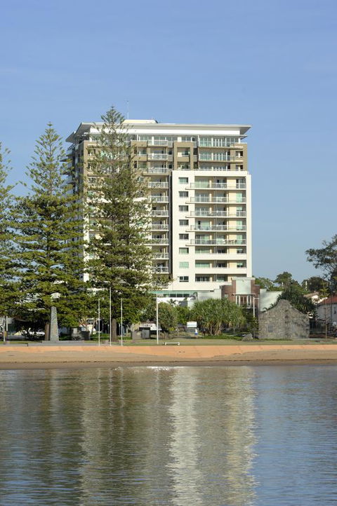 Proximity Waterfront Apartments - Foster Accommodation 24