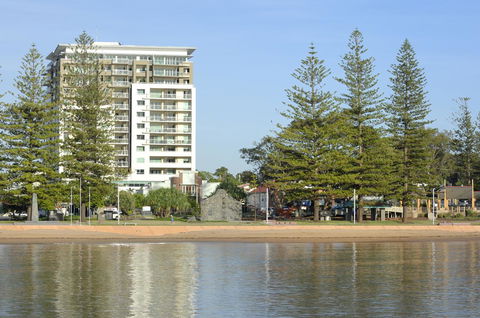 Proximity Waterfront Apartments - Foster Accommodation 37