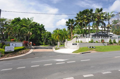Oasis At Palm Cove - Foster Accommodation 28