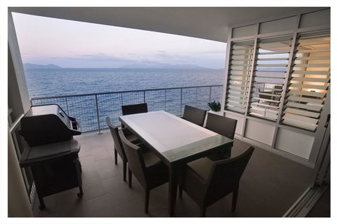 1 Bright Point Apartment 5201 - Foster Accommodation 5