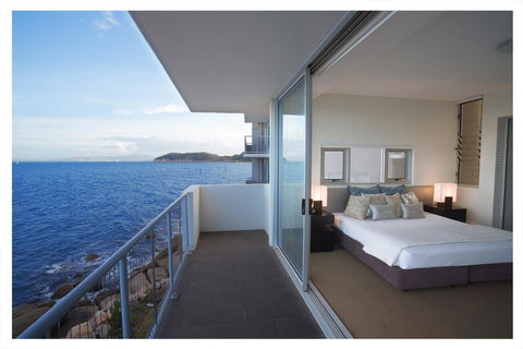 1 Bright Point Apartment 5201 - Foster Accommodation 7