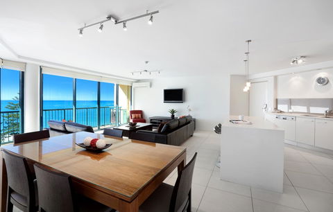 Peninsular Beachfront Resort - Foster Accommodation 7