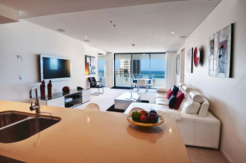 The Wave Resort - Foster Accommodation 38