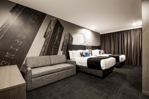 Sage Hotel James Street - Foster Accommodation 12
