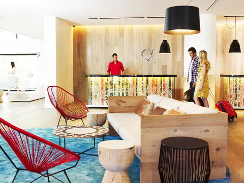 QT Gold Coast - Foster Accommodation 42
