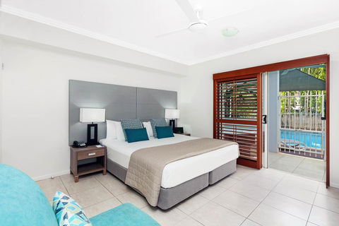 Mantra Aqueous On Port - Foster Accommodation 12
