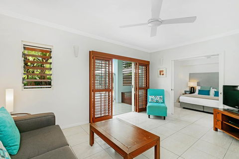 Mantra Aqueous On Port - Foster Accommodation 1