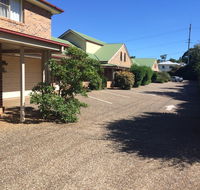 Country Gardens Motor Inn - Foster Accommodation