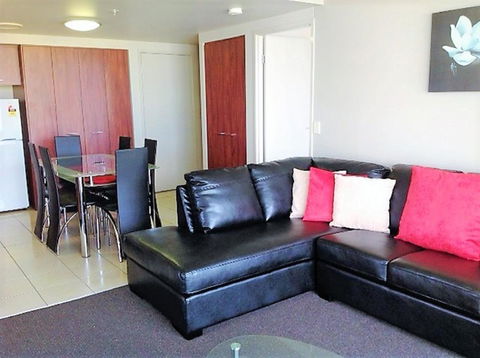 The Towers Of Chevron Renaissance - Holidays Gold Coast - Foster Accommodation 41