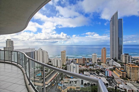 The Towers Of Chevron Renaissance - Holidays Gold Coast - Foster Accommodation 36