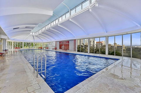 The Towers Of Chevron Renaissance - Holidays Gold Coast - Foster Accommodation 9
