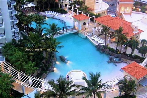The Towers Of Chevron Renaissance - Holidays Gold Coast - Foster Accommodation 2