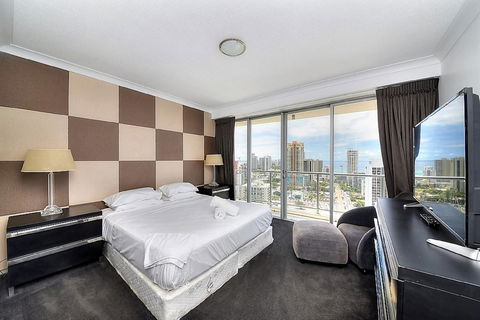 The Towers Of Chevron Renaissance - Holidays Gold Coast - Foster Accommodation 27