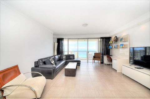 The Towers Of Chevron Renaissance - Holidays Gold Coast - Foster Accommodation 20