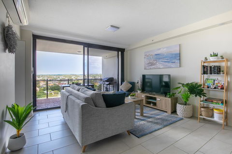Sunset Retreat Mooloolaba - Foster Accommodation 11
