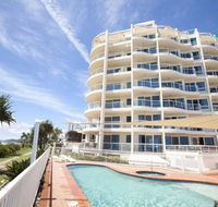 Regency on the Beach - Foster Accommodation