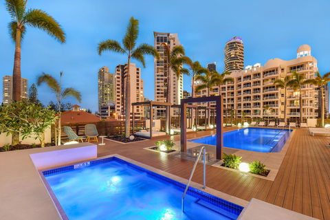 Qube Broadbeach Ocean View Apartments - Foster Accommodation 30