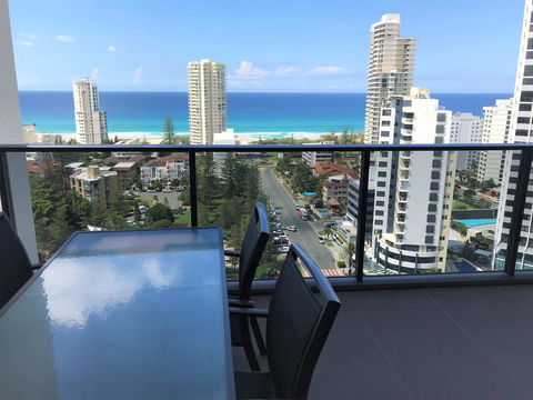Qube Broadbeach Ocean View Apartments - Foster Accommodation 28