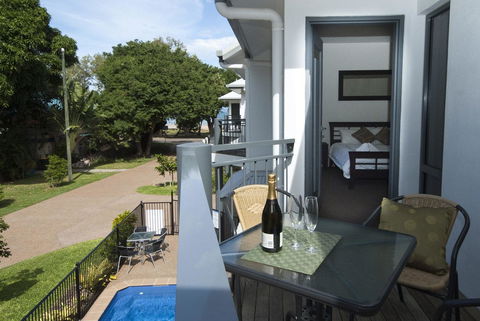 Woodville Beach Townhouse 5 - Foster Accommodation 4