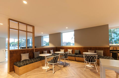 Woodroffe Hotel - Foster Accommodation 25