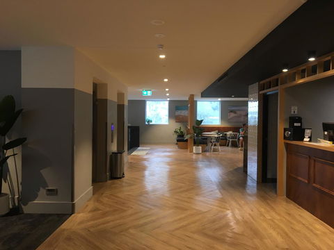 Woodroffe Hotel - Foster Accommodation 7