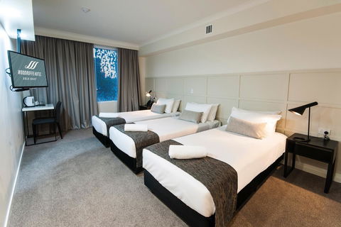 Woodroffe Hotel - Foster Accommodation 14