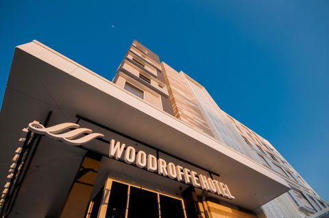 Woodroffe Hotel - Foster Accommodation 19