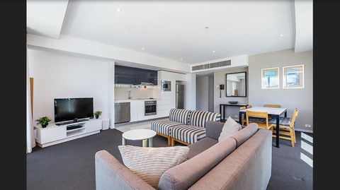 Gold Coast Private Apartments - H Residences, Surfers Paradise - Foster Accommodation 33